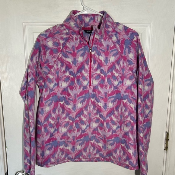 Eddie Bauer Tops - Eddie Bauer Rose Leaf Ikat 1/4 Zip Polar Fleece. Women’s Size Medium.